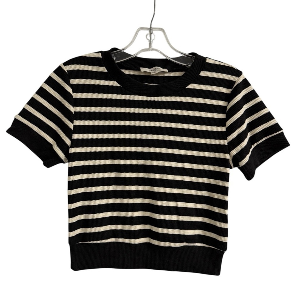 NWOT Atelier by Kirious Short Sleeve Sweater Shirt Size S